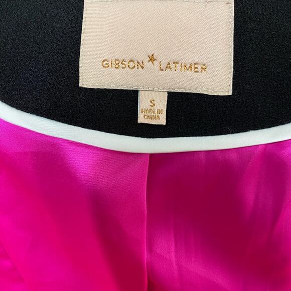 NWT Black Cropped Blazer Jacket White Accent Hot Pink Lining Longer in Front - Picture 4 of 10
